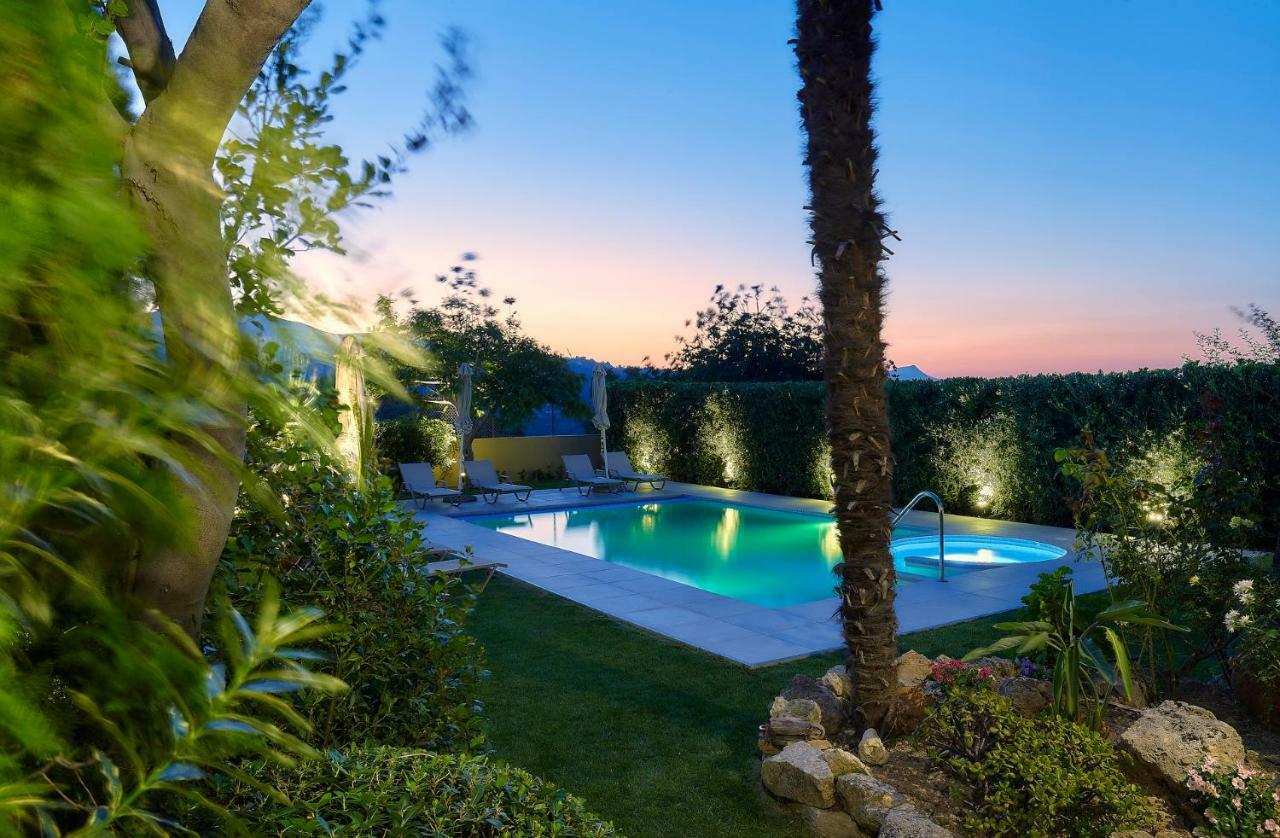Castello Villa Daphnes - Private Pool & Whirlpool Dhafnes Extérieur photo