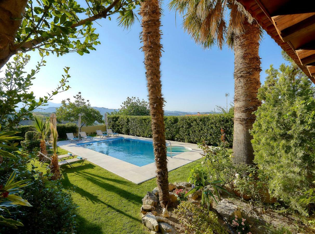 Castello Villa Daphnes - Private Pool & Whirlpool Dhafnes Extérieur photo